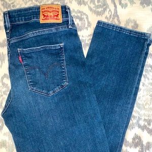Levi’s Jeans - Women’s